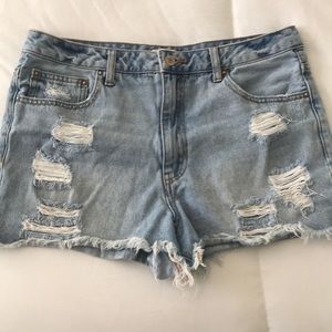 Women’s denim shorts